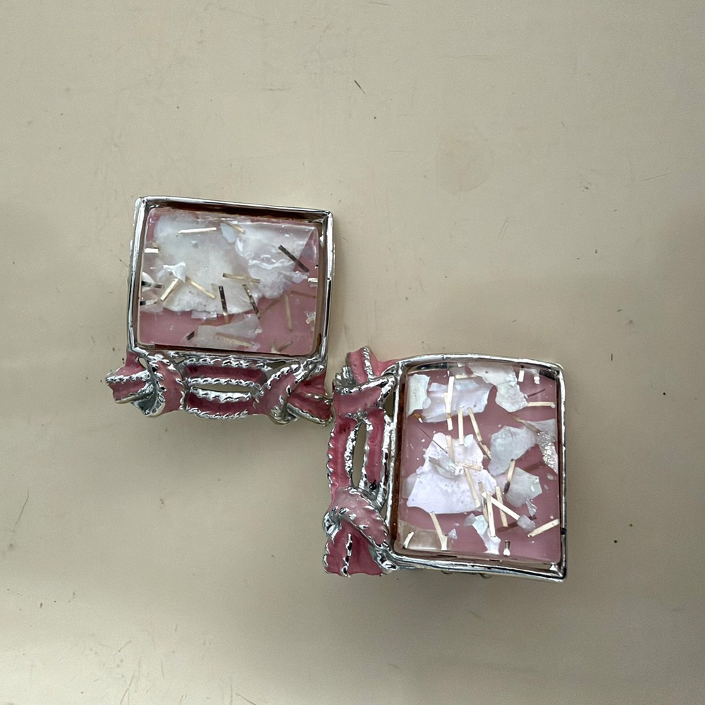 Vintage PAM Pink Confetti Lucite Bow Clip On Earrings Silver Tone Square